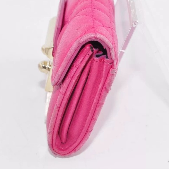 🩷🩷Christian Dior Pink Cannage Quilted Compact Wallet | PRELOVED!! 💗💗 - Picture 4 of 10